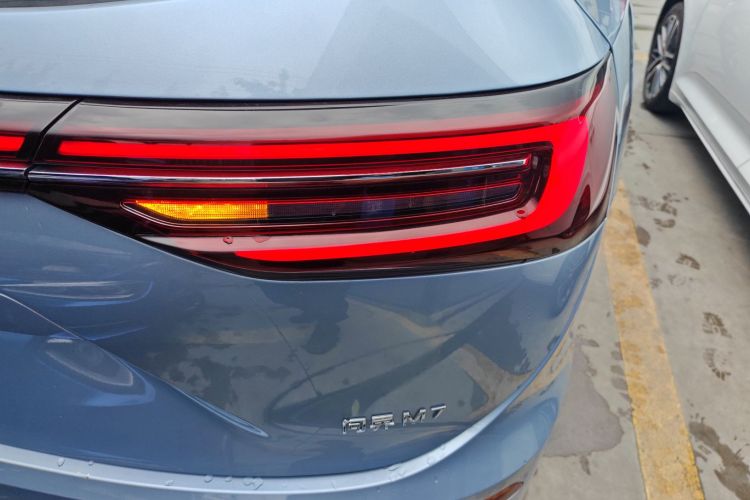 鸿蒙智行 问界M7 2024款 1.5T 后驱Plus版 5座车身外观9