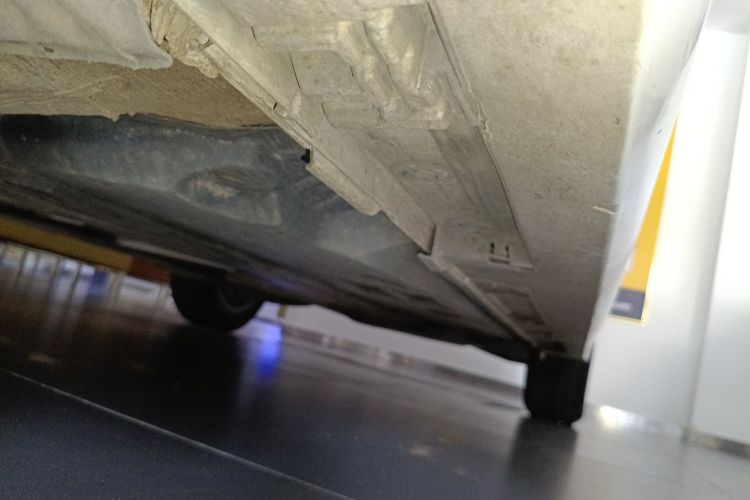 丰田 卡罗拉 2023款 1.2T 先锋版局部细节9002