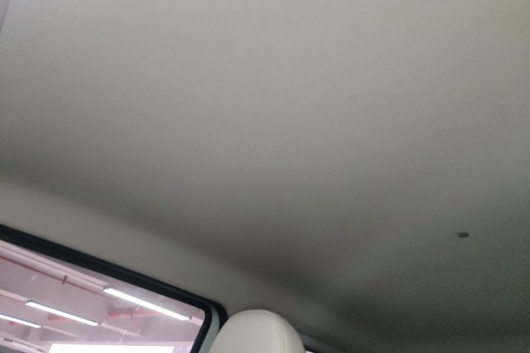 吉利银河 2023款 熊猫mini 200km 耐力熊中控内饰22