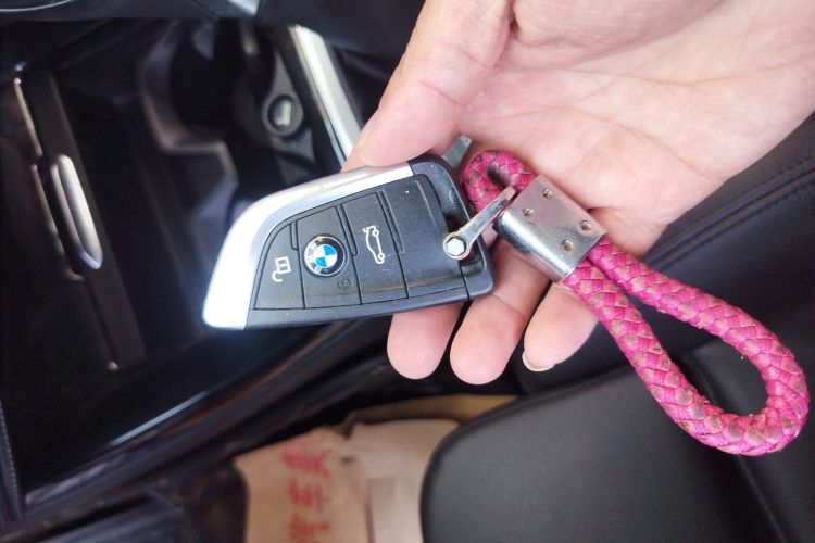 宝马1系 2017款 118i 设计套装型中控内饰11