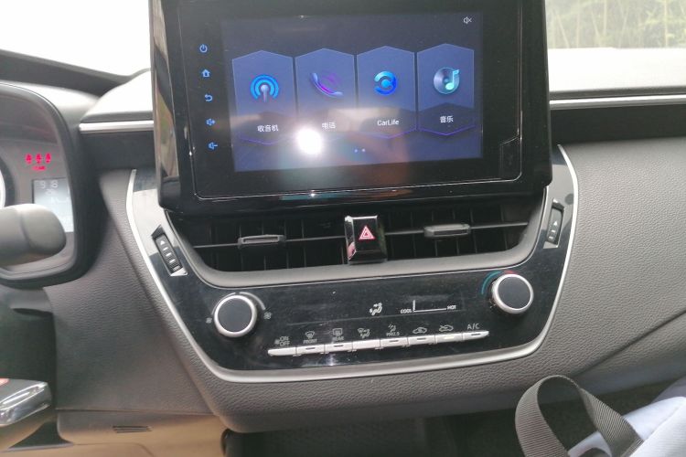 丰田 雷凌 2022款 TNGA 1.5L CVT进取版局部细节16