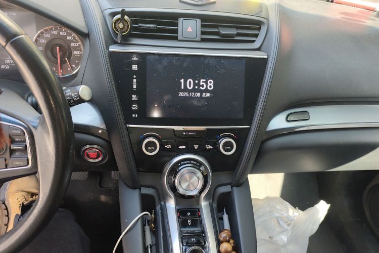 讴歌CDX 2016款 1.5T 两驱悦享版中控内饰16