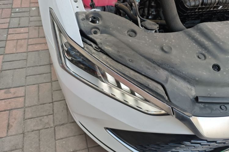 比亚迪 秦PLUS 2024款 荣耀版 DM-i 55KM领先型车身外观6001