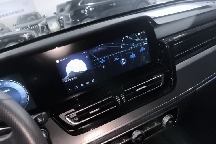 红旗HS5 2023款 2.0T 四驱旗享Pro版局部细节16