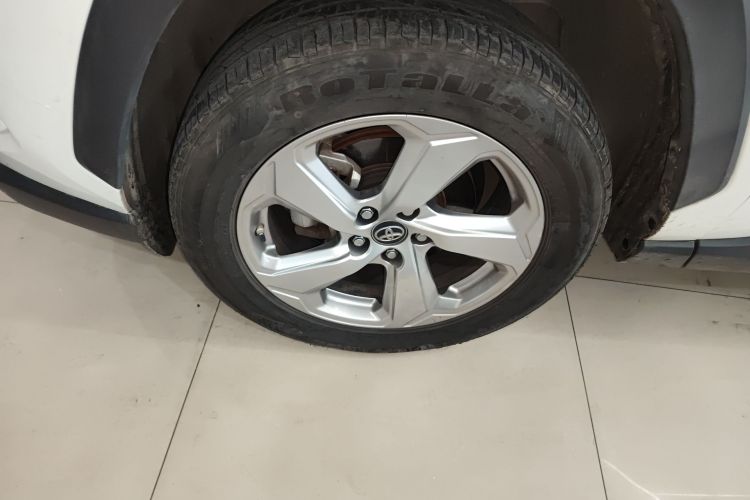 丰田 RAV4荣放 2020款 2.0L CVT两驱风尚版车身外观6007