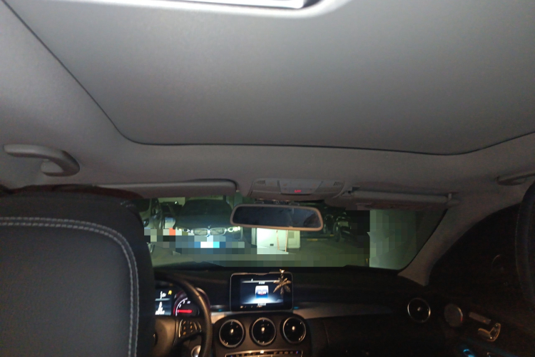 奔驰C级 2015款 C 200 L 运动型中控内饰22