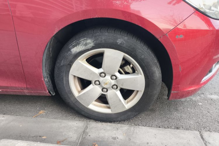 雪佛兰 迈锐宝 2013款 1.6T 自动舒适版车身外观6007