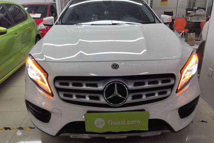 奔驰GLA 2019款 GLA 200 时尚型车身外观6001