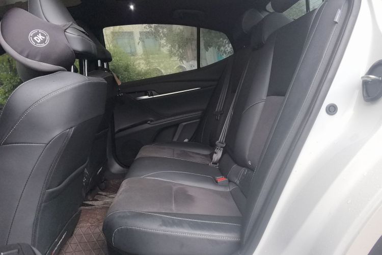 丰田 凯美瑞 2024款 双擎 2.0HXS 运动Plus版中控内饰21