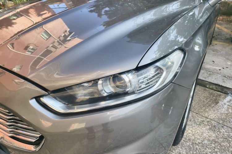 福特 蒙迪欧 2013款 1.5L GTDi180时尚型局部细节36