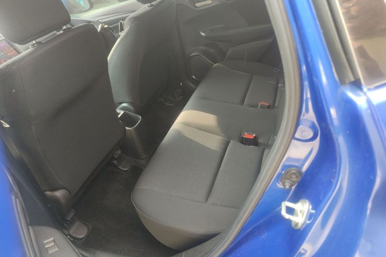 本田 飞度 2018款 1.5L CVT舒适天窗版中控内饰21