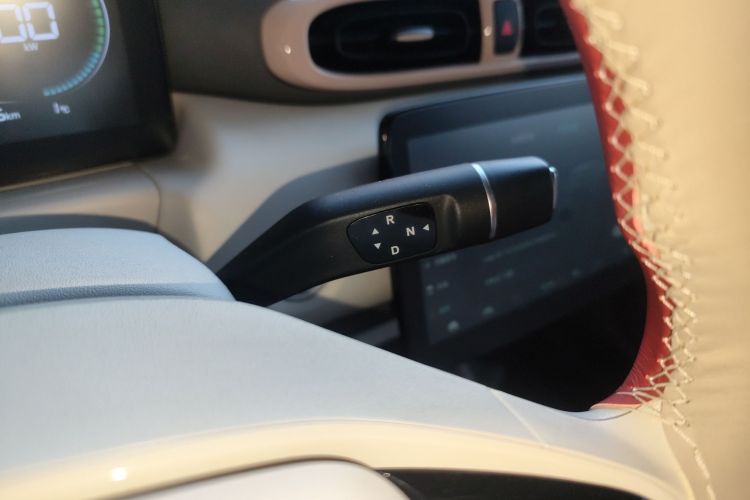 零跑汽车 零跑T03 2023款 310轻享版中控内饰18