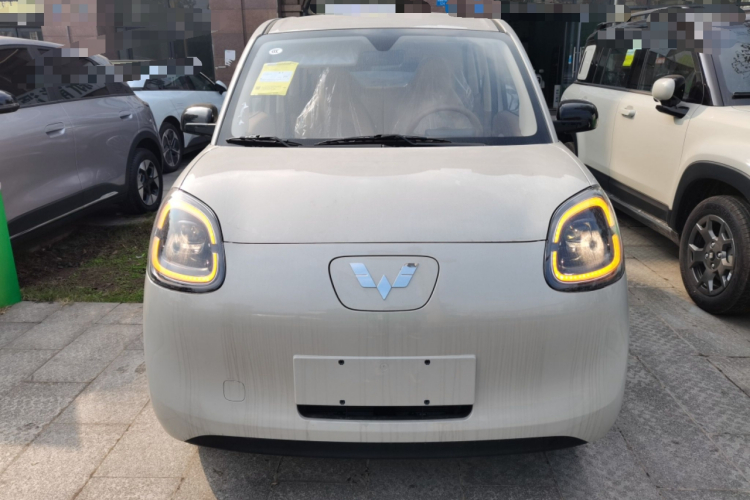 五菱汽车 宏光MINIEV 2025款 四门版 进阶款车身外观2