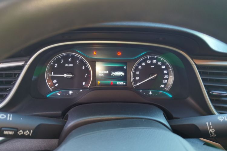 别克 英朗 2021款 改款 典范 1.5L 自动精英型中控内饰14