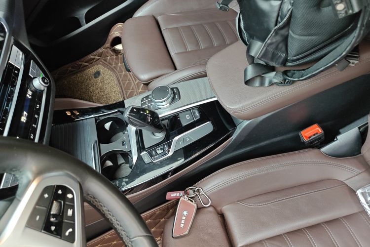 宝马X4 2020款 xDrive25i M运动套装中控内饰7001