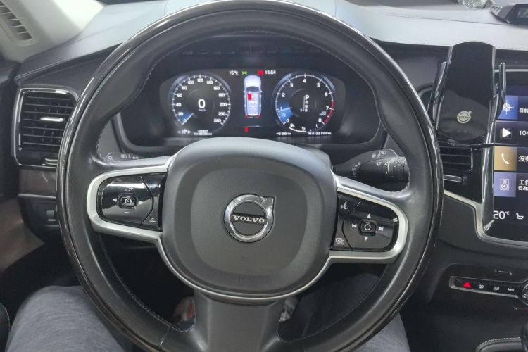 沃尔沃XC90 2015款 T6 智尊版 7座中控内饰13
