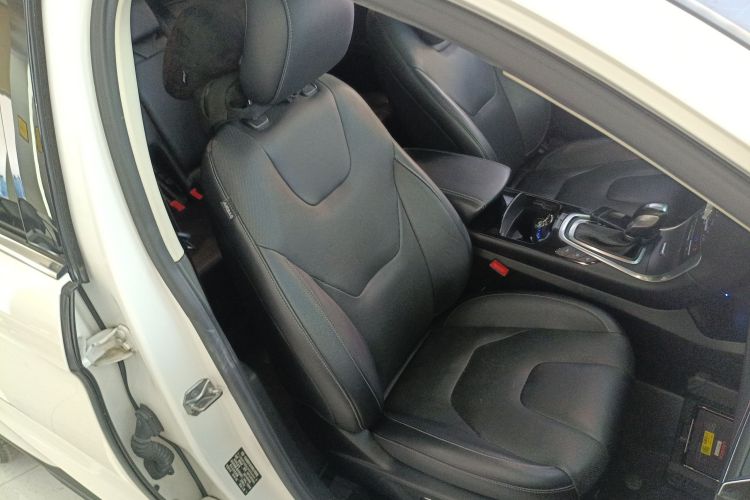 福特 锐界 2018款 EcoBoost 245 四驱尊锐型Plus 7座 国V局部细节41