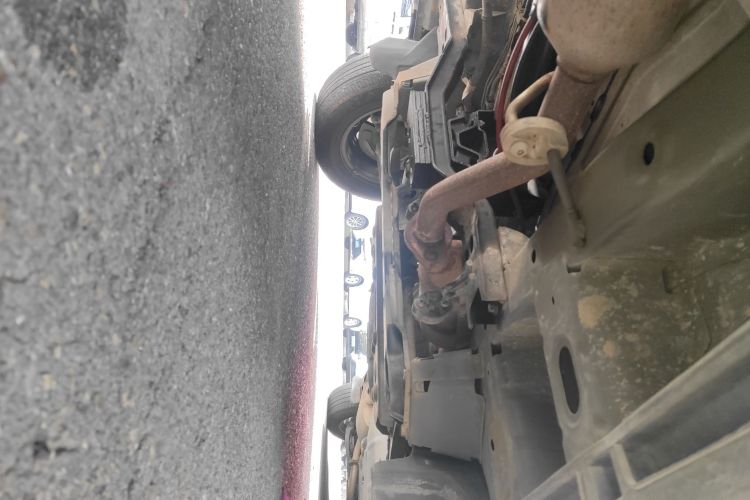 金杯 金海狮 2023款 2.0L 客车旅行狮 5/6/7座局部细节9002