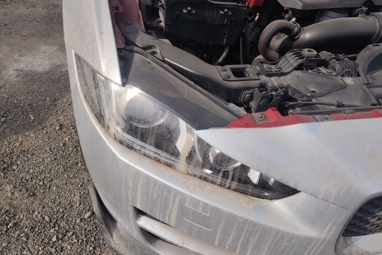 捷豹XEL 2018款 2.0T 200PS 尊享版车身外观8