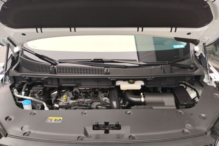 红旗HQ9 2023款 2.0T 智联旗享版局部细节24