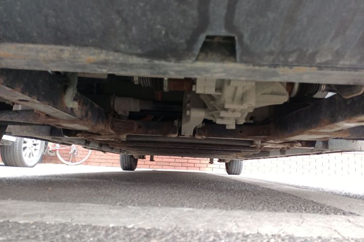 上汽大通MAXUS 大通EV30 2022款 纯电智能物流专家短轴国轩局部细节9008