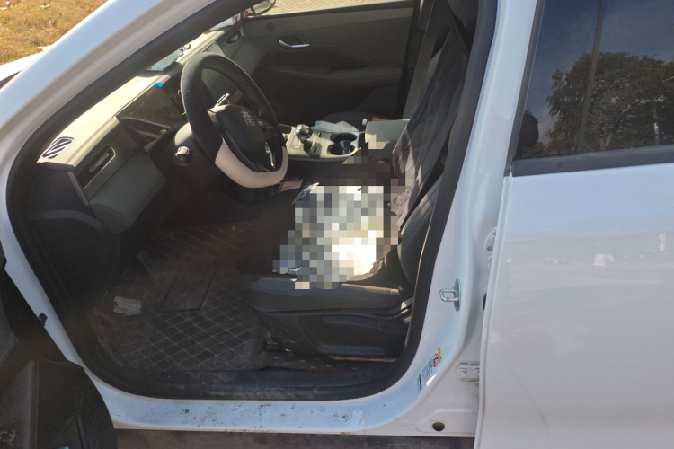 比亚迪 秦PLUS 2025款 DM-i 智驾版 55KM领先型局部细节19