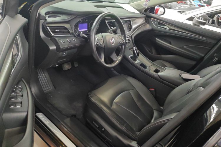 别克 君越 2022款 552T 豪华型中控内饰20