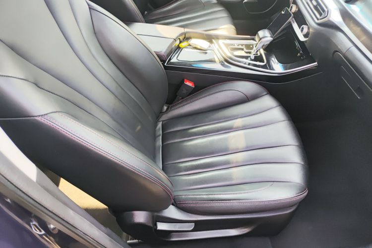 北京汽车 北京U7 2019款 1.5T CVT精英版 国VI局部细节41