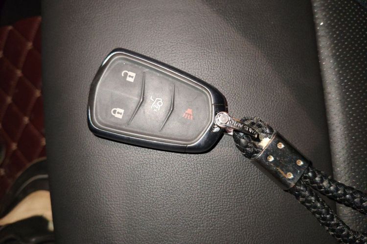 凯迪拉克ATS-L 2017款 28T 时尚型中控内饰11