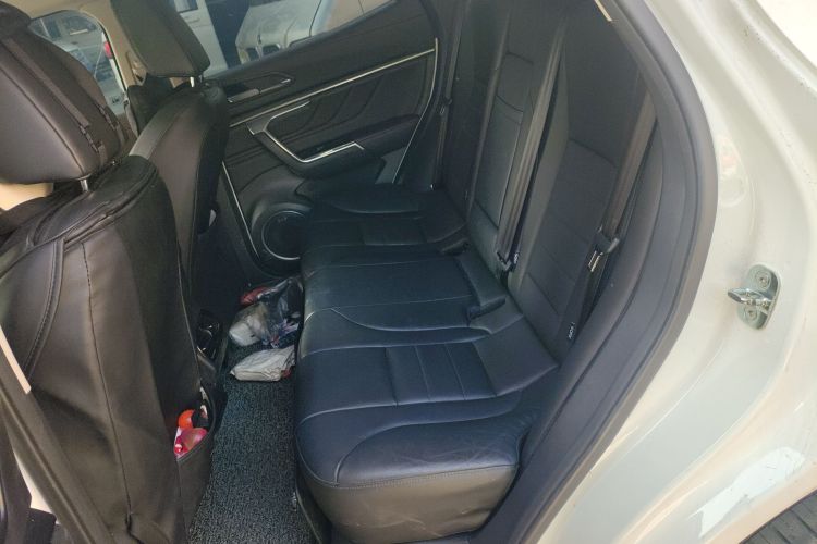 魏牌 VV5 2017款 2.0T 旗舰型中控内饰7004