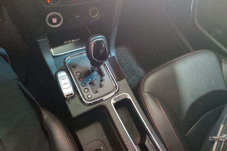 吉利汽车 远景 2016款 1.5L 自动幸福版局部细节18