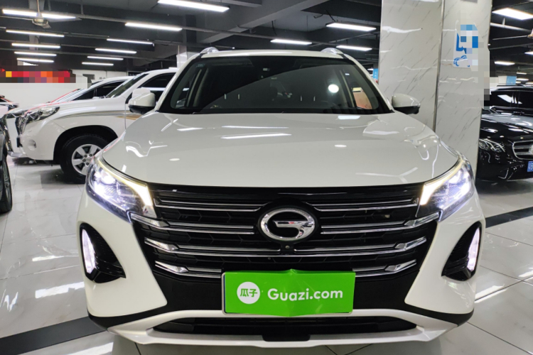 广汽传祺 传祺GS4 2020款 270T 自动智联科技版车身外观6001