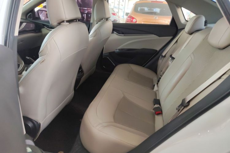 别克 英朗 2017款 15N 自动精英型中控内饰7004