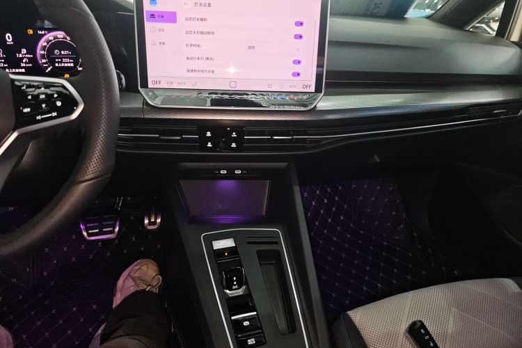 大众 高尔夫 2025款 300TSI R-Line中控内饰16