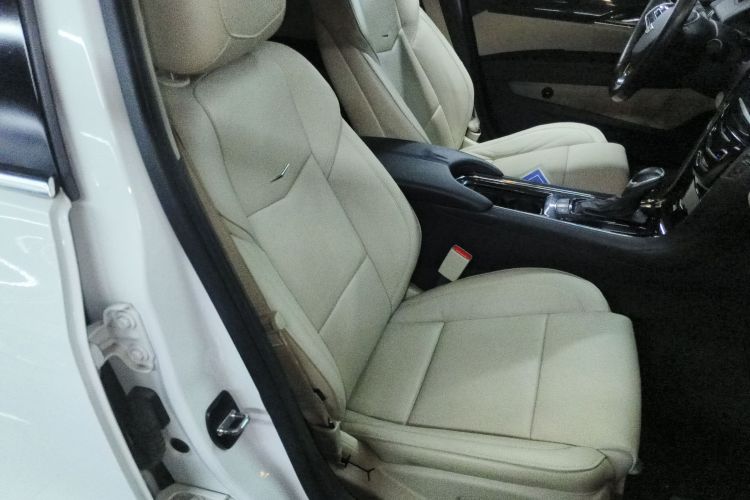 凯迪拉克ATS-L 2016款 28T 时尚型局部细节41