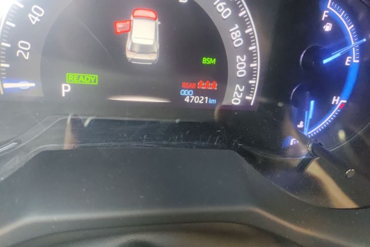 丰田 威兰达 2020款 双擎 2.5L E-CVT两驱科技版中控内饰15