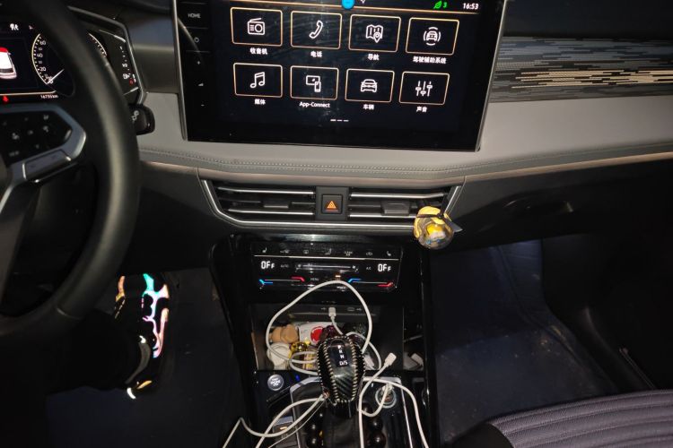 大众 探岳 2024款 380TSI 四驱R-Line高能版中控内饰16