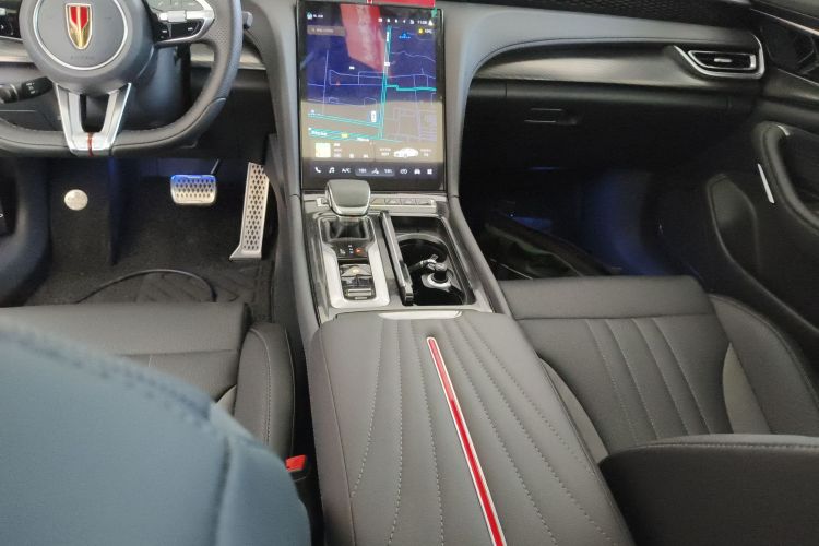 红旗H6 2024款 2.0T 致美版局部细节18