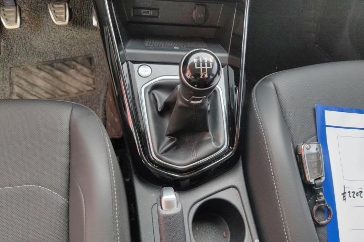 捷达VS5 2021款 280TSI 手动悦享型中控内饰18