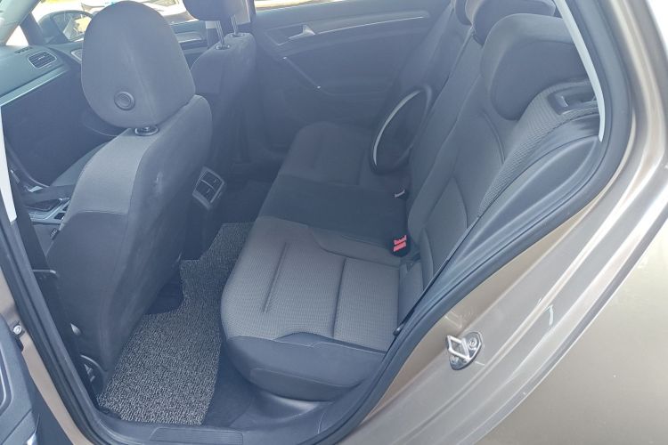 大众 高尔夫 2016款 1.6L 自动舒适型中控内饰21