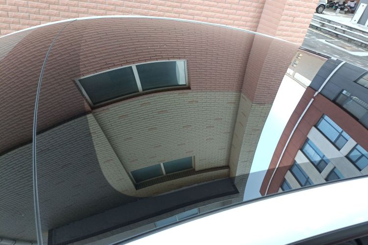 特斯拉 Model Y 2025款 改款 长续航全轮驱动版局部细节57