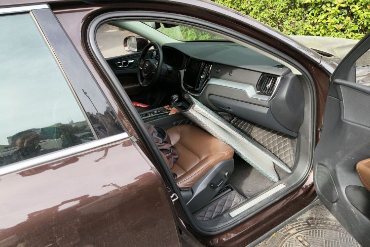 沃尔沃XC60 2019款 T5 四驱智远版 国V局部细节9005