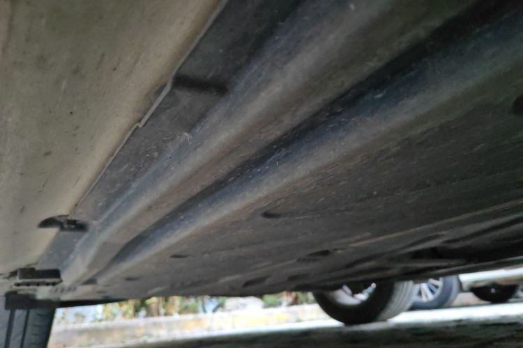 奔驰C级 2020款 C 260 L 运动版局部细节9002