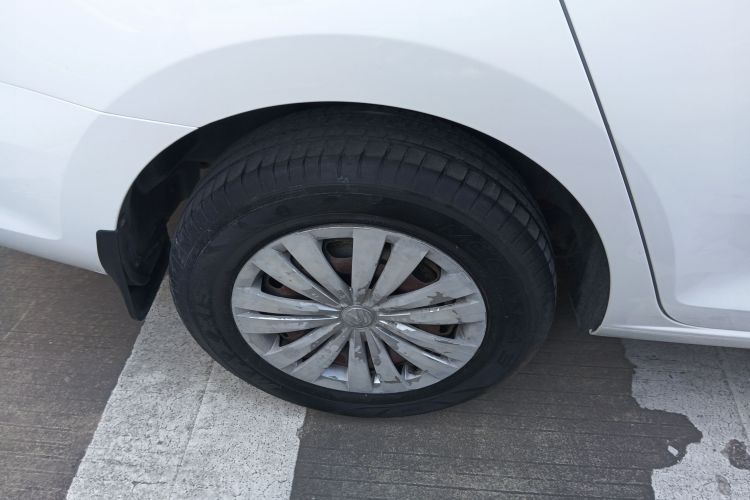 大众 桑塔纳 2018款 1.5L 手动风尚版车身外观6008