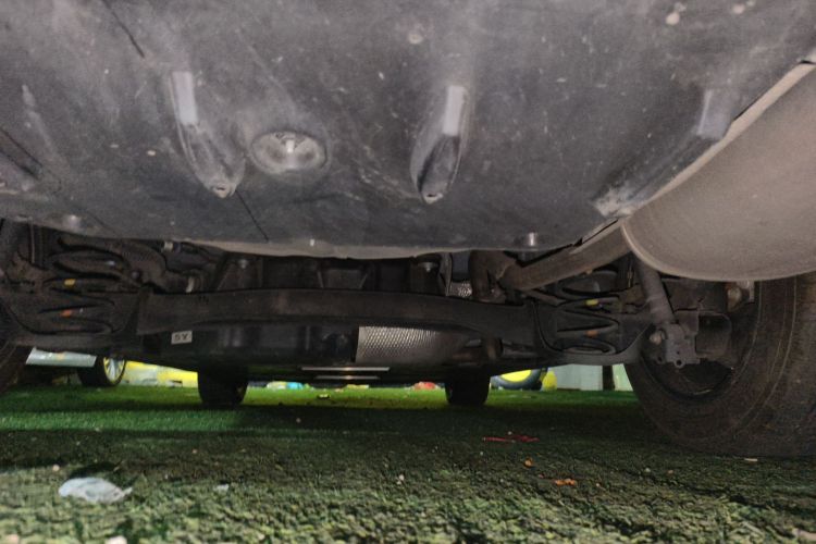 丰田 雷凌 2023款 TNGA 1.5L CVT进取版局部细节9009