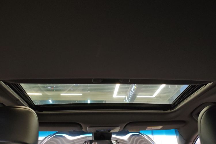 丰田 亚洲龙 2019款 2.0L 豪华版 国VI中控内饰22