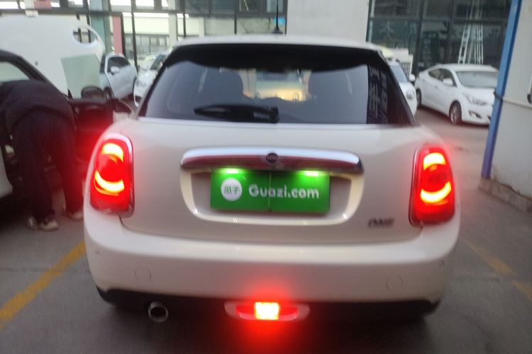 MINI 2019款 1.5T ONE PLUS 五门版车身外观6004