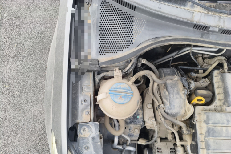 大众 桑塔纳 2015款 1.6L 手动风尚版局部细节9006