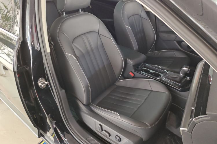 大众 帕萨特 2022款 330TSI 精英版局部细节41