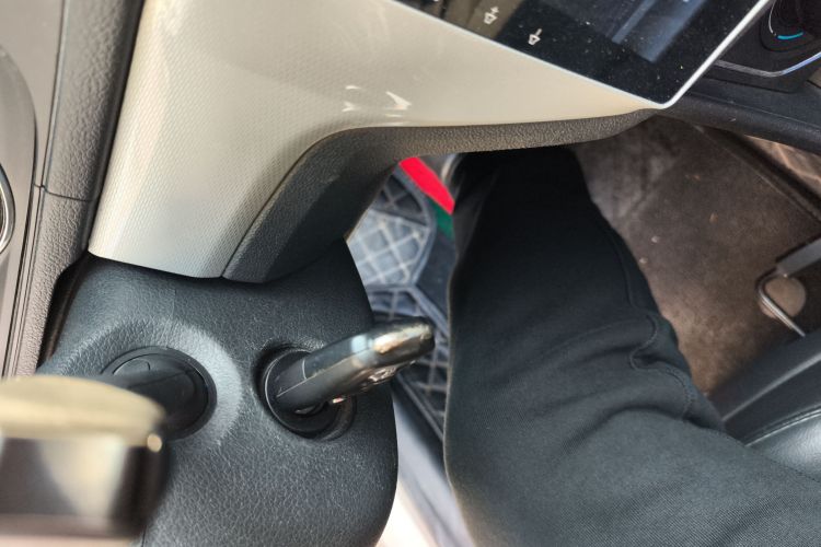 大众 朗行 2015款 1.6L 自动舒适版中控内饰11